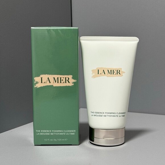 La Mer The Essence Foaming Cleanser 4.2 oz/125ml - Picture 1 of 5